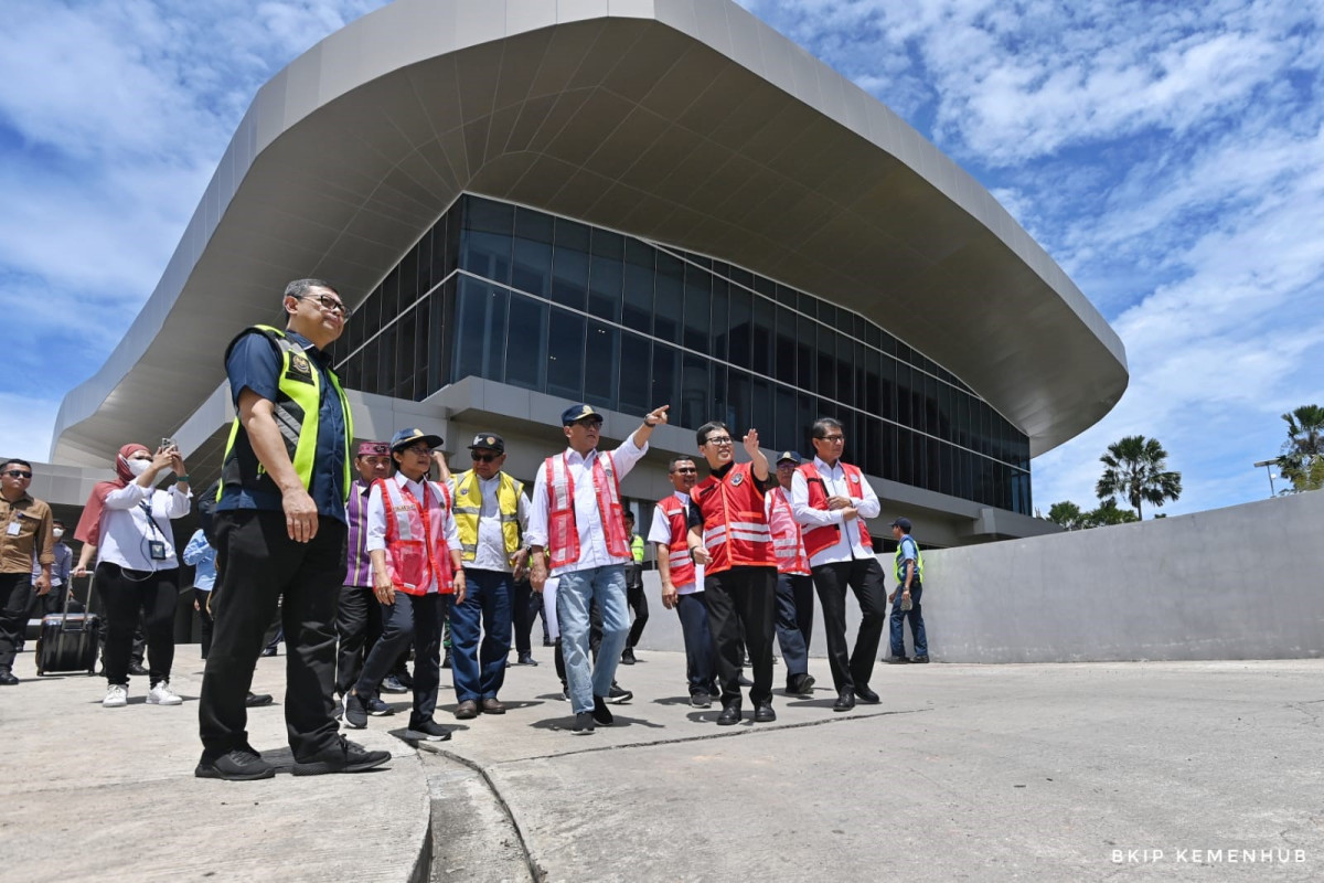 Menhub Pastikan Kelancaran Transportasi Gelaran KTT ASEAN ke-42 di Labuan Bajo