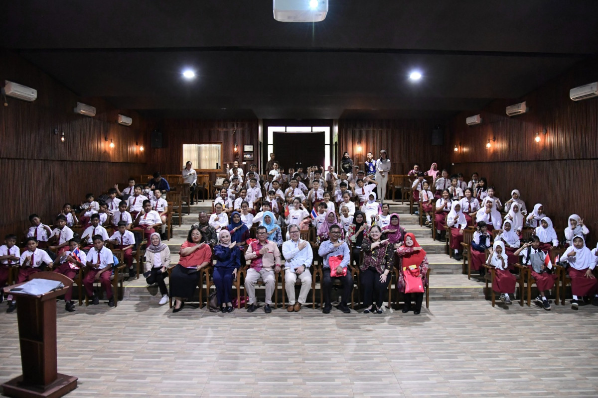 ASEAN Goes to School Menyapa Siswa di Negeri Laskar Pelangi, Belitung