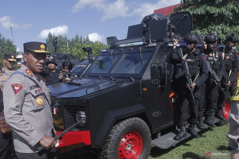 Kapolda NTT Minta Personelnya Humanis saat Pengawalan KTT ASEAN