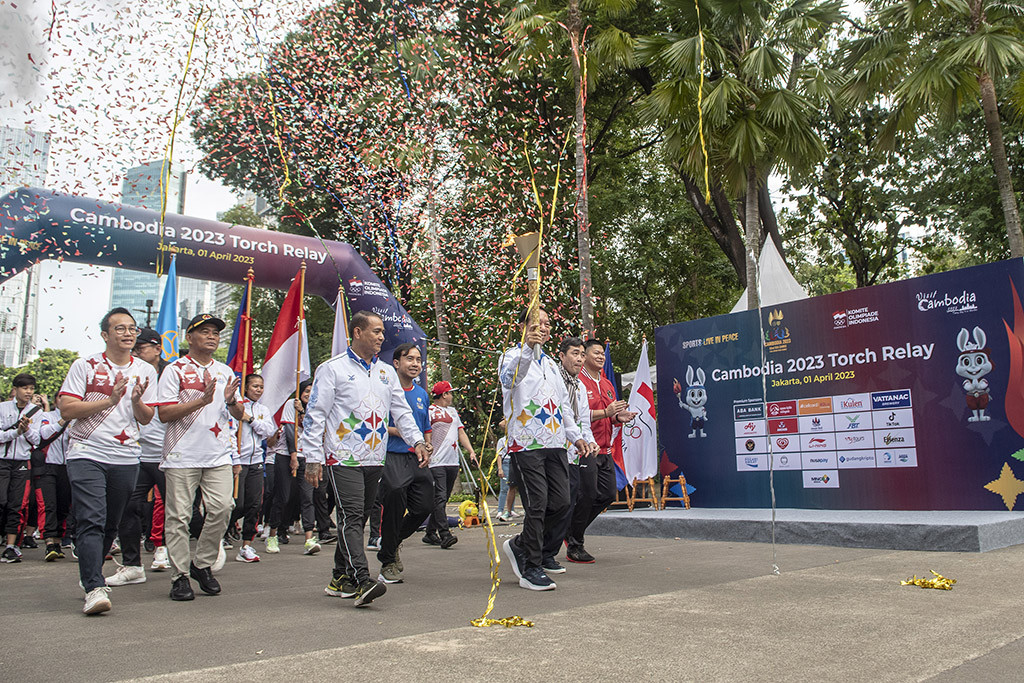 Keketuaan ASEAN Sebagai Peluang Bangkitnya Pariwisata Indonesia