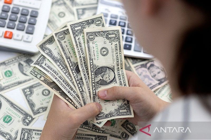 APINDO: Indonesia Can Drive De-dollarization through 2023 ASEAN Chairmanship