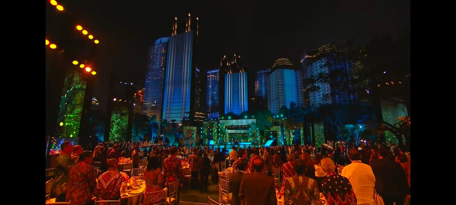 Gelora Bung Karno City Forest Transforms into an Exotic Dinner Venue for ASEAN Summit Delegates